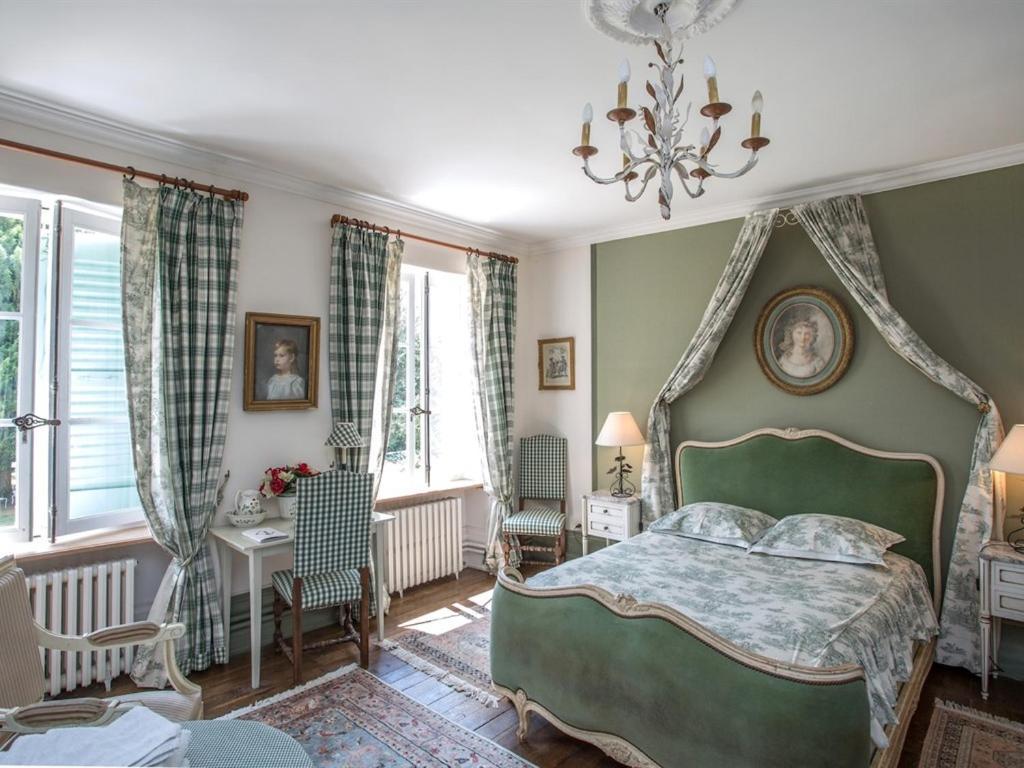 Bed & Breakfast Chateau De La Rue 3*